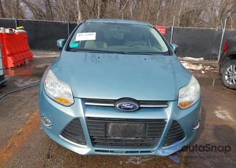 2012 Ford Focus Se z USA, uszkodzony, nr VIN 1FAHP3K20CL355998